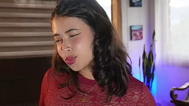 Kozzy  online show from October 15, 2025, 8:50 pm