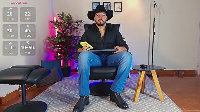 HenryBenso online show from October 14, 2025, 5:46 pm