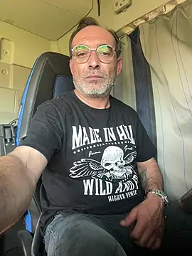 dzhakar online show from April 8, 2026, 11:12 am