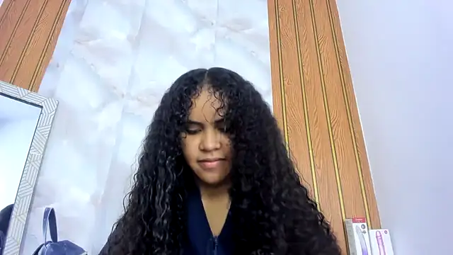 makena18 online show from October 2, 2025, 2:31 pm