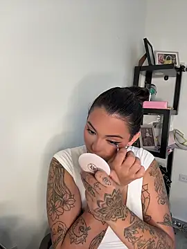 Ala Rasi  online show from April 20, 2026, 7:04 pm