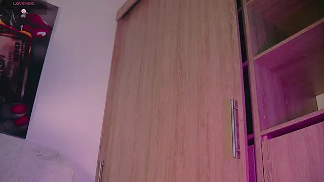 Snapshot of aidaadams chatting on September 29, 2025, 11:27 am aidaadams online show from September 29, 2025, 11:27 am