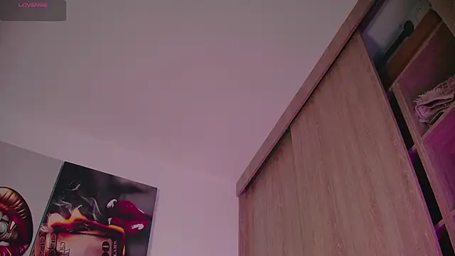 Snapshot of aidaadams chatting on September 27, 2025, 11:16 am aidaadams online show from September 27, 2025, 11:16 am