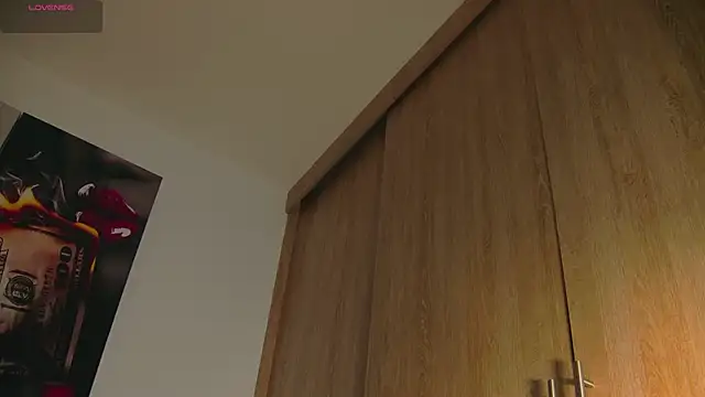 Snapshot of aidaadams chatting on September 22, 2025, 9:37 am aidaadams online show from September 22, 2025, 9:37 am