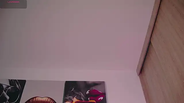 Snapshot of aidaadams chatting on September 26, 2025, 11:17 am aidaadams online show from September 26, 2025, 11:17 am