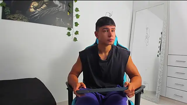 Snapshot of Bray_Kevin chatting on February 26, 2025, 11:19 pm Bray Kevin online show from February 26, 2025, 11:19 pm