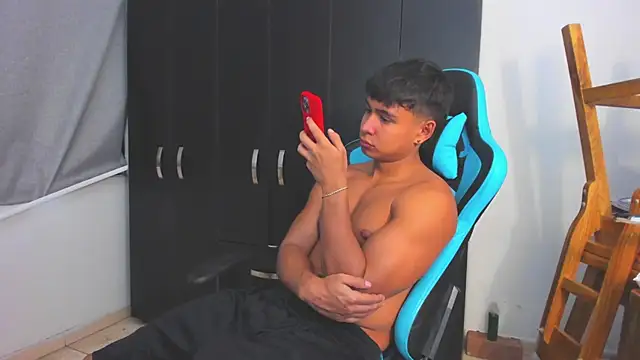 Bray Kevin online show from December 2, 2025, 9:27 pm