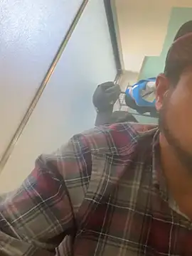 Snapshot of MrDickUdown24_7 chatting on March 4, 2025, 9:54 pm MrDickUdown24 7 online show from March 4, 2025, 9:54 pm