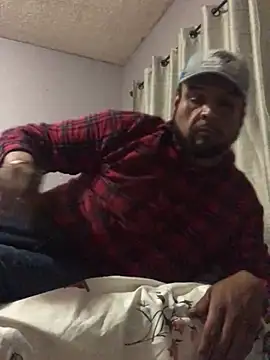 Snapshot of MrDickUdown24_7 chatting on February 26, 2025, 5:24 am MrDickUdown24 7 online show from February 26, 2025, 5:24 am