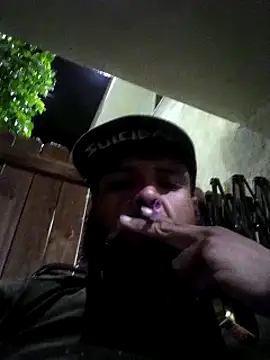 Snapshot of MrDickUdown24_7 chatting on January 6, 2025, 4:36 am MrDickUdown24 7 online show from January 6, 2025, 4:36 am