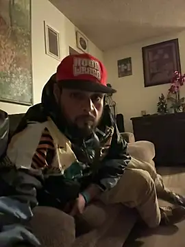 Snapshot of MrDickUdown24_7 chatting on February 16, 2025, 11:27 am MrDickUdown24 7 online show from February 16, 2025, 11:27 am