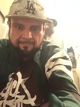 Snapshot of MrDickUdown24_7 chatting on February 28, 2025, 4:21 am MrDickUdown24 7 online show from February 28, 2025, 4:21 am