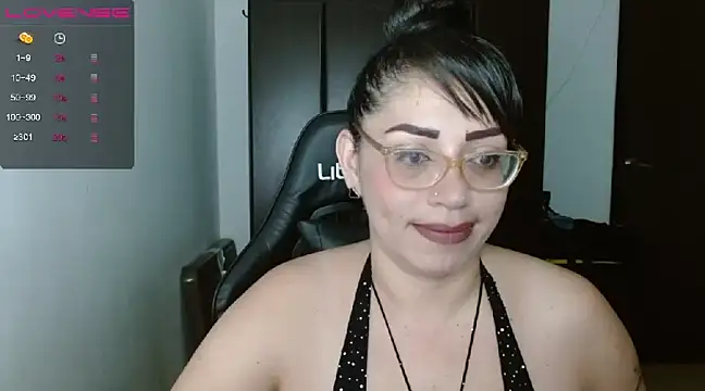 Snapshot of natashasmithe chatting on January 24, 2025, 6:57 am natashasmithe online show from January 24, 2025, 6:57 am