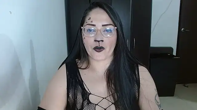 Snapshot of natashasmithe chatting on October 31, 2025, 1:02 am natashasmithe online show from October 31, 2025, 1:02 am