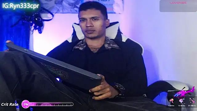 Snapshot of Ryan_coopper chatting on January 15, 2026, 2:04 am Ryan coopper online show from January 15, 2026, 2:04 am