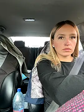 Snapshot of StasyWood chatting on September 23, 2025, 1:34 am StasyWood online show from September 23, 2025, 1:34 am