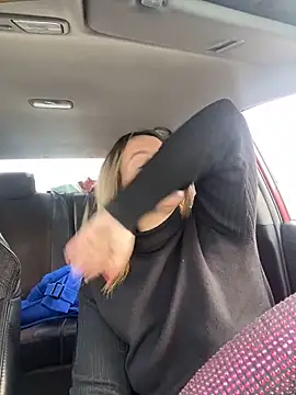 Snapshot of StasyWood chatting on March 19, 2025, 4:14 am StasyWood online show from March 19, 2025, 4:14 am