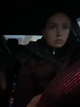 Snapshot of StasyWood chatting on October 31, 2025, 1:02 am StasyWood online show from October 31, 2025, 1:02 am