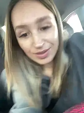 Snapshot of StasyWood chatting on February 15, 2025, 4:14 am StasyWood online show from February 15, 2025, 4:14 am