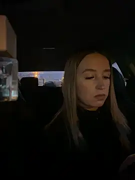 Snapshot of StasyWood chatting on February 18, 2025, 1:10 am StasyWood online show from February 18, 2025, 1:10 am