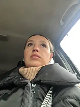 Snapshot of StasyWood chatting on September 25, 2025, 1:22 am StasyWood online show from September 25, 2025, 1:22 am