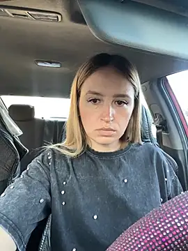 Snapshot of StasyWood chatting on September 27, 2025, 1:45 am StasyWood online show from September 27, 2025, 1:45 am