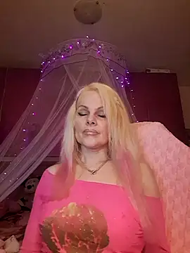 Angeldevilus online show from February 5, 2026, 11:33 pm