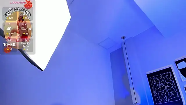  cloe martinez online show from October 1, 2025, 11:08 pm