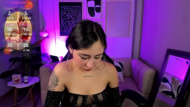  cloe martinez online show from October 13, 2025, 2:13 am