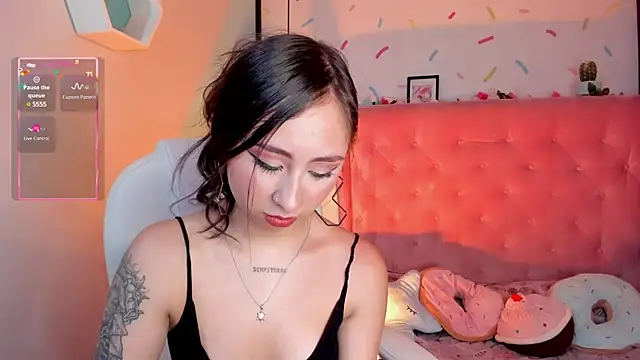  cloe martinez online show from January 20, 2025, 8:50 pm