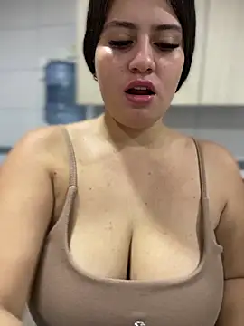 Natalia Cleark09 online show from February 12, 2025, 5:58 pm