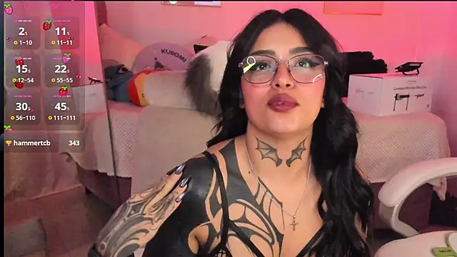 Snapshot of Hinataw33d01 chatting on October 25, 2025, 3:49 am Hinataw33d01 online show from October 25, 2025, 3:49 am