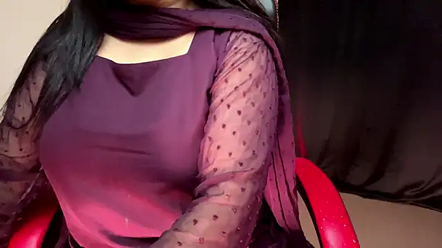 Snapshot of tigress_kashish chatting on September 8, 2025, 7:24 pm tigress kashish online show from September 8, 2025, 7:24 pm
