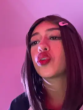 Hot sophie  online show from February 21, 2026, 12:34 am