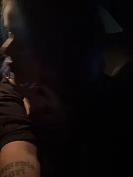 SinisterDarling online show from October 24, 2025, 5:45 pm