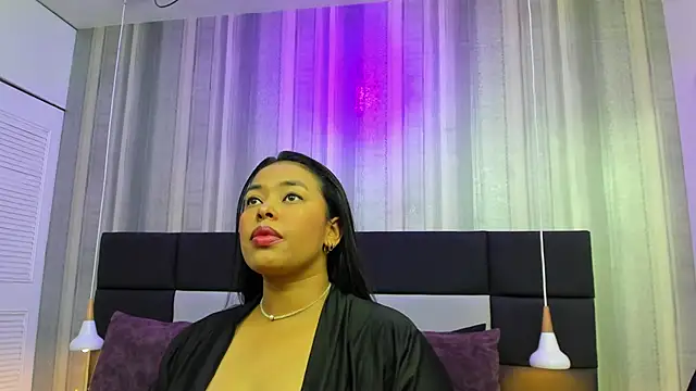 PUSHYLATE online show from February 18, 2025, 8:03 pm