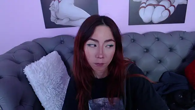 Snapshot of Erika_Stevens chatting on January 21, 2025, 7:28 pm Erika Stevens online show from January 21, 2025, 7:28 pm