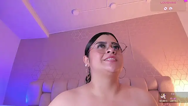 Emilyboobss online show from February 21, 2025, 7:45 am