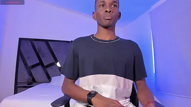 JacksonMuller  online show from April 17, 2026, 1:36 pm