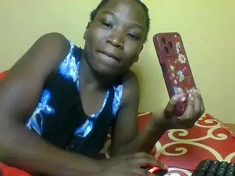 Snapshot of just_nala chatting on October 3, 2025, 10:00 pm just nala online show from October 3, 2025, 10:00 pm