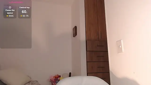 Snapshot of Marian_se chatting on October 31, 2025, 10:16 pm Marian se online show from October 31, 2025, 10:16 pm