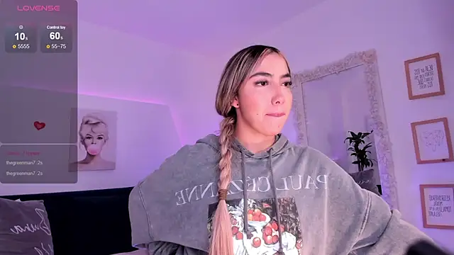 Snapshot of Marian_se chatting on February 17, 2025, 8:27 pm Marian se online show from February 17, 2025, 8:27 pm