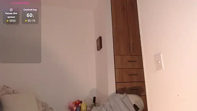 Snapshot of Marian_se chatting on October 30, 2025, 9:22 pm Marian se online show from October 30, 2025, 9:22 pm