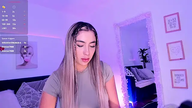 Snapshot of Marian_se chatting on February 12, 2025, 11:30 pm Marian se online show from February 12, 2025, 11:30 pm