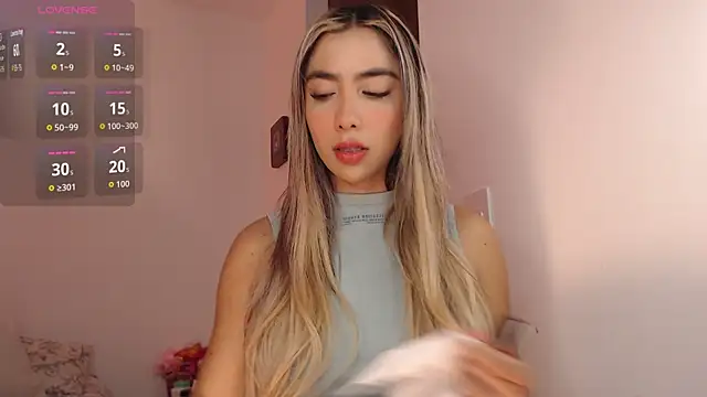 Snapshot of Marian_se chatting on October 24, 2025, 6:07 pm Marian se online show from October 24, 2025, 6:07 pm