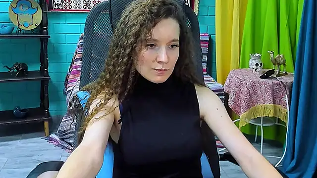 Miss Barbara  online show from February 25, 2025, 6:12 pm