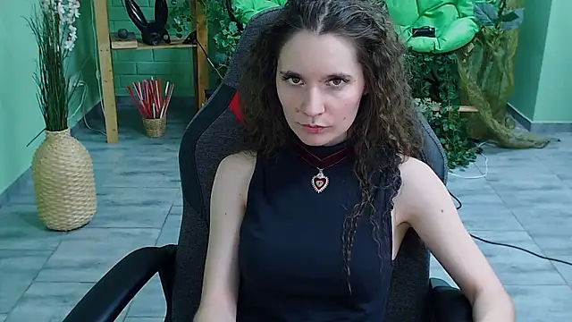 Miss Barbara  online show from March 5, 2025, 12:27 am