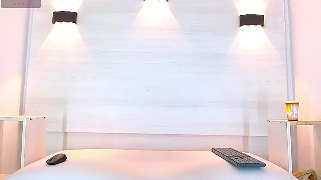 Snapshot of jeic_18 chatting on October 9, 2025, 12:28 pm jeic 18 online show from October 9, 2025, 12:28 pm