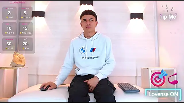 Snapshot of jeic_18 chatting on September 18, 2025, 11:46 am jeic 18 online show from September 18, 2025, 11:46 am