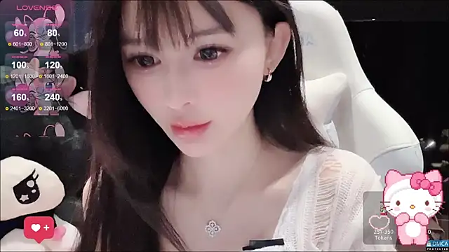 Snapshot of fog- chatting on October 22, 2025, 4:34 am fog- online show from October 22, 2025, 4:34 am